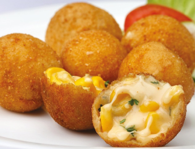 mısırlı mozzarella topu